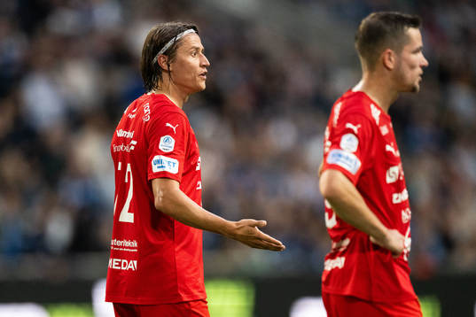 Värnamos Simon Thern reagerar