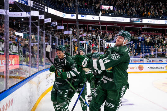 Färjestads Magnus Nygren och Victor Ejdsell jublar