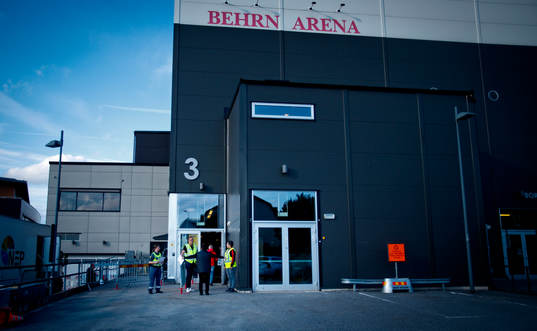 Visitation vid Behrn arena