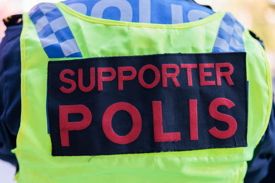 Supporterpolis före ishockeymatchen i SHL mellan Växjö