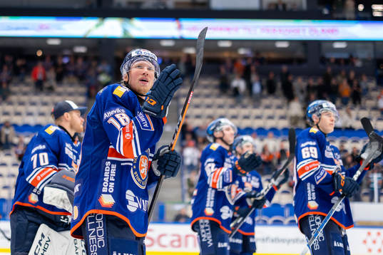 Växjös Marcus Sylvegård jublar