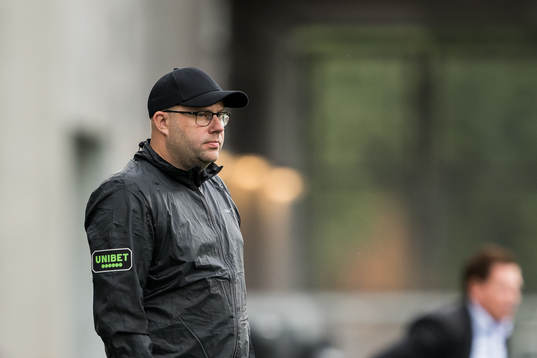 Varbergs tränare Martin Skogman deppar