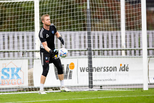 Falkenbergs målvakt Tim Erlandsson