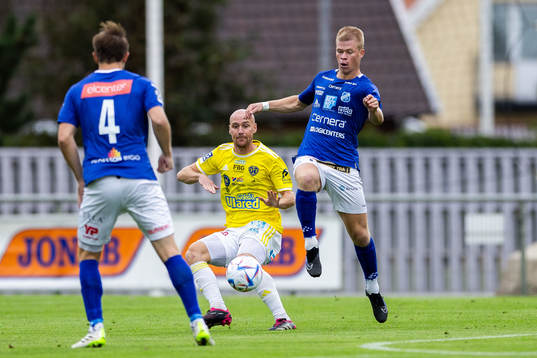 Falkenbergs Christoffer Carlsson och Norrbys Filip