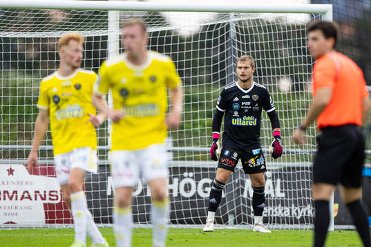 Falkenbergs målvakt Anton Andersson