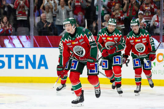 Frölundas Carl Klingberg jublar