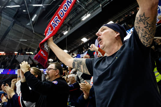Linköpings-supporters jublar