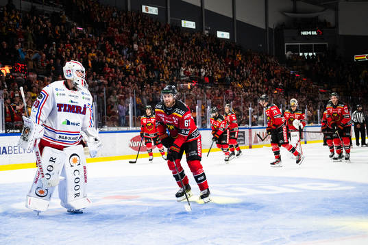 Luleås Linus Omark jublar