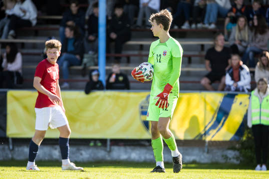 Norges målvakt Bernard Eide