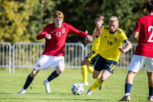 Norges Elias Johnsson Solberg och Sveriges Benjamin