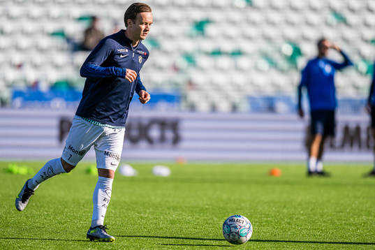 Fredrik Haugen of Stabæk warms up