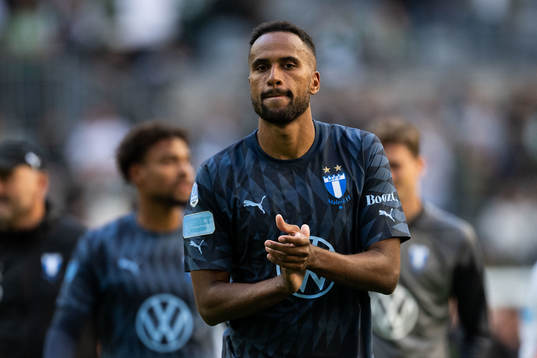 Malmö FFs Isaac Kiese Thelin jublar