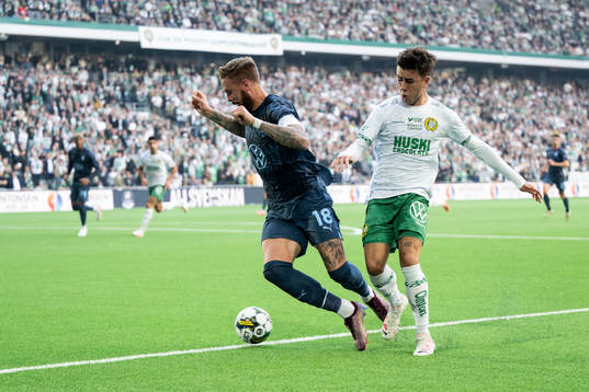 Malmö FFs Pontus Jansson och Hammarbys Marc Llinares