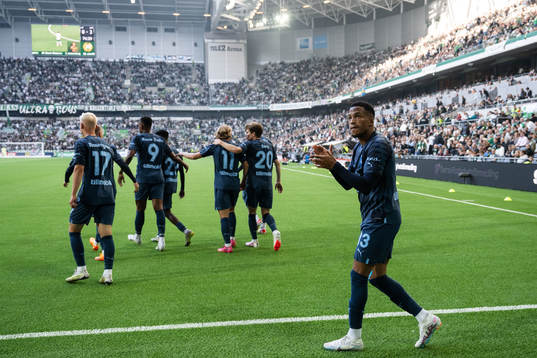 Malmö FFs Martin Olsson jublar