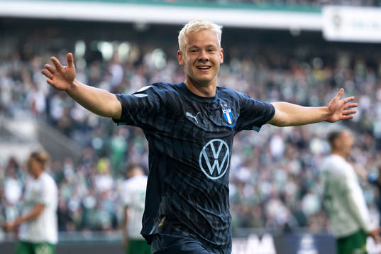 Malmö FFs Otto Rosengren jublar