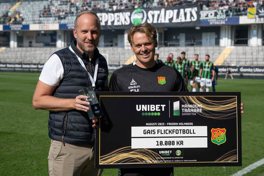 GAIS tränare Fredrik Holmberg får pris som Augusti