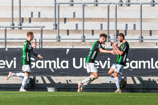 GAIS Anes Cardaklija och Axel Norén jublar