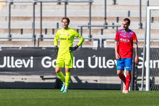 Helsingborgs Kalle Joelsson och Adam Hellborg deppar