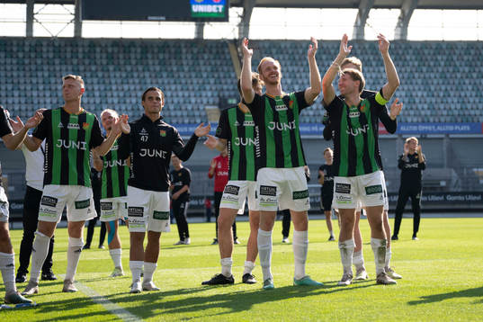 GAIS spelare jublar