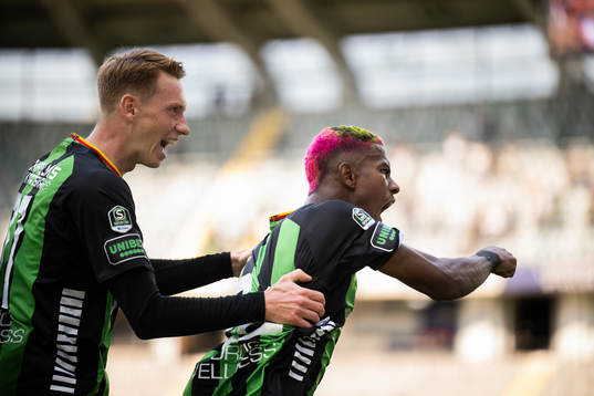 GAIS Julius Lindberg och målskytt Chovanie Shakur