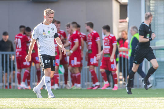 Örebros David Seger deppar