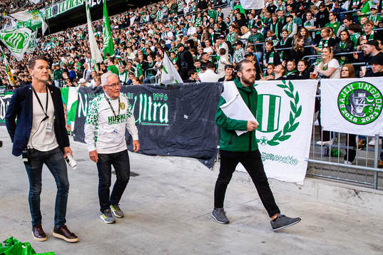 Hammarbys legendar Kenta Olsson hyllas