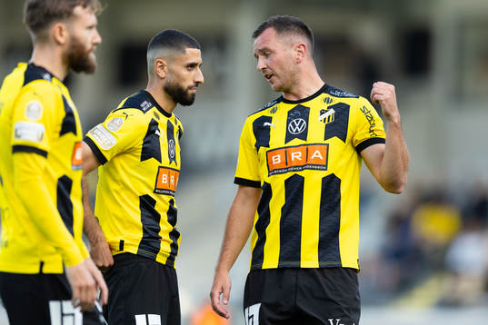 Häckens Aiham Ousou och Even Hovland