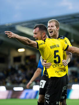 Häckens Even Hovland jublar