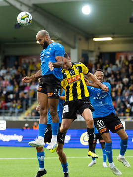 Halmstads Phil Ofosu-Ayeh