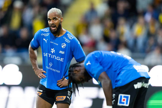 Halmstads Phil Ofosu-Ayeh och Joseph Baffoe