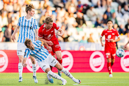 Nicolai Næss of Stabæk and Aune Heggebø of Brann
