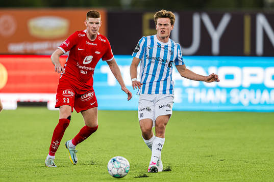 Thore Pedersen of Brann and Herman Geelmuyden of Stabæk