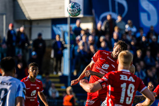 Fredrik Pallesen Knudsen of Brann missing a chance to score