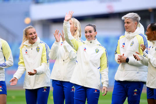 Kosovare Asllani of Sweden
