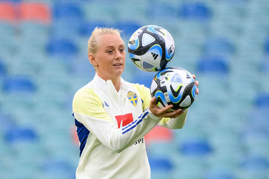 Stina Blackstenius of Sweden