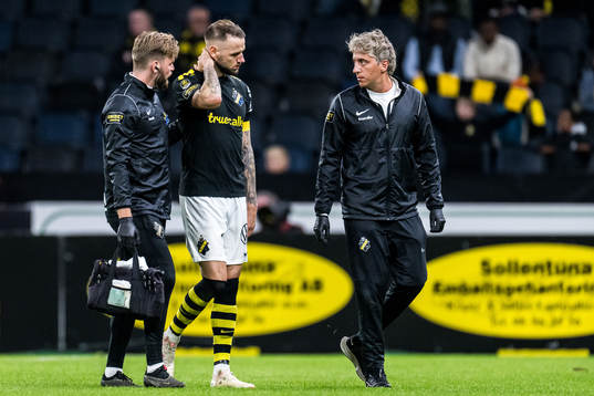 AIKs Alexander Milosevic har ont
