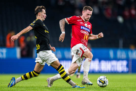 AIKs Bersant Celina och Degerfors Rasmus Örqvist