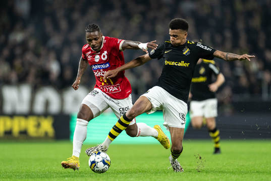 Degerfors Joseph - Claude Agyeman Gyau och AIKs Rui Modesto