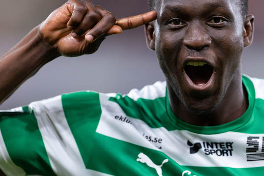 Västerås SKs Ibrahim Yalatif Diabaté jublar