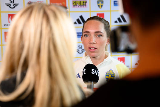 Elin Rubensson is being interviewed
