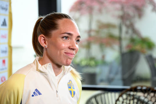 Elin Rubensson is being interviewed