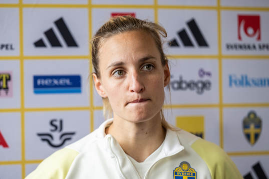 Nathalie Björn is interviewed