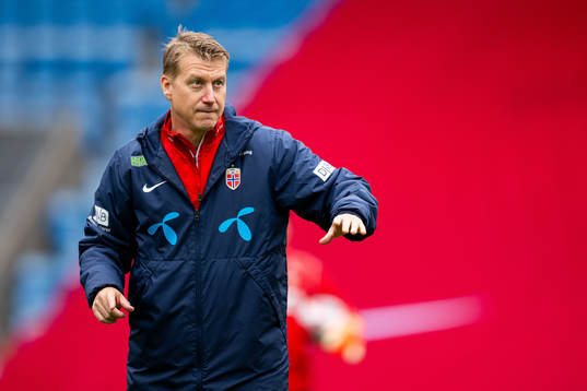 Leif Gunnar Smerud, head coach of the Norwegian women's