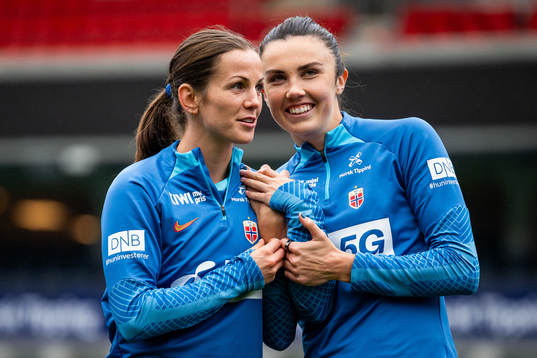 Tuva Hansen and Ingrid Syrstad Engen of the Norwegian