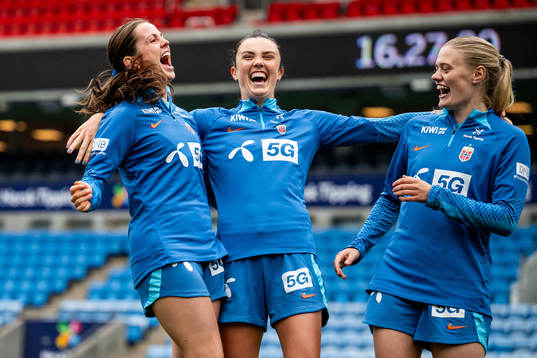 Tuva Hansen, Ingrid Syrstad Engen and Mathilde Harviken of