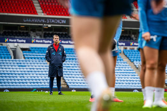 Leif Gunnar Smerud, head coach of the Norwegian women's