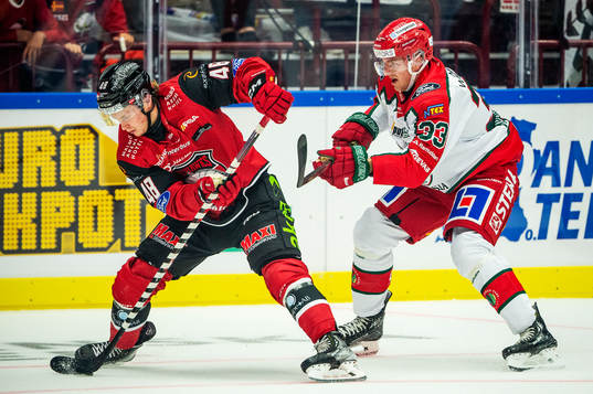Malmö Redhawks Lauri Pajuniemi mot Frölundas Linus