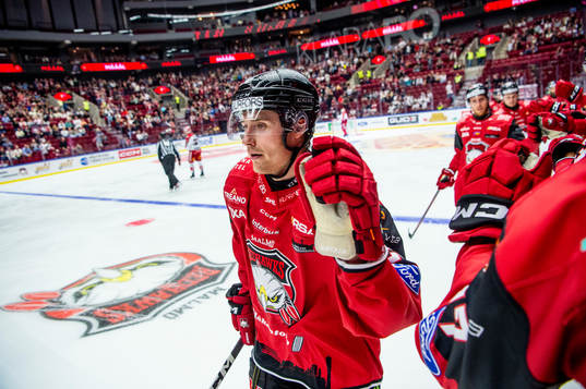 Malmö Redhawks Janne Kuokkanen jublar