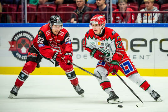Frölundas Jere Innala mot Malmö Redhawks Janne Kuokkanen