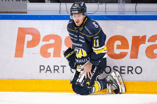 HV71s Simon Önerud har ont